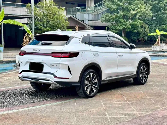 BYD Song PLUS — Фото автомобиля 19
