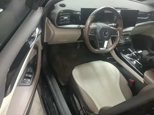 BYD Qin PLUS — Фото автомобиля 15