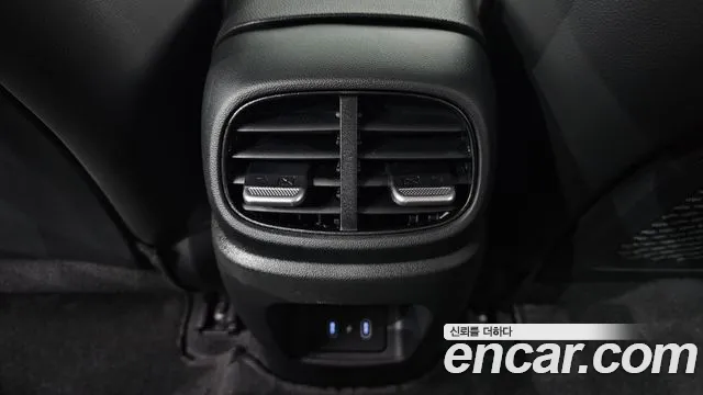 Hyundai Avante CN7 — Фото автомобиля 30