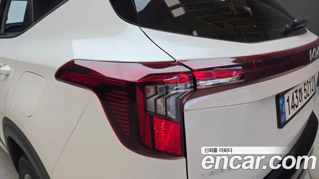 Kia Seltos New — Фото автомобиля 8