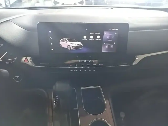 Toyota Granvia — Фото автомобиля 12
