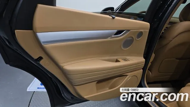 Genesis G80 RG3 — Фото автомобиля 14