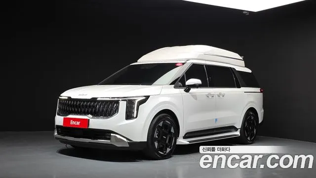 Фотография автомобиля — Kia Carnival 4th Gen