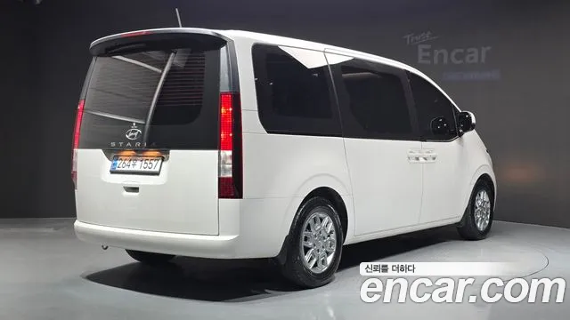 Hyundai Staria — Фото автомобиля 2