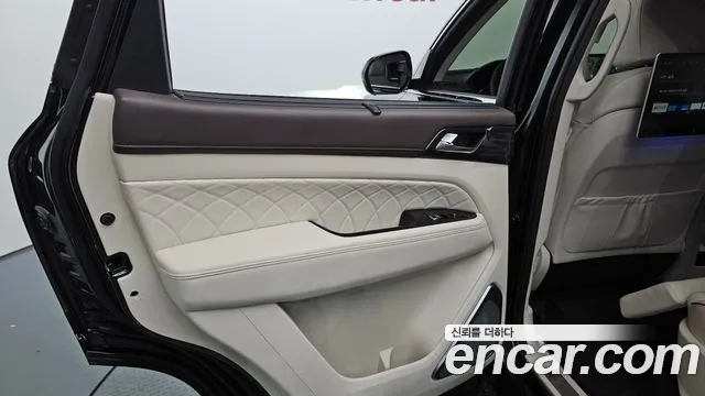 KG_Mobility_Ssangyong Rexton Rexton Arena Дизель 2.2 4WD — Фото автомобиля 23