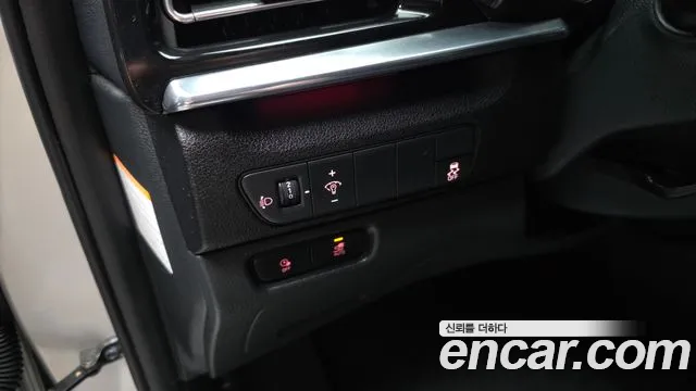 Kia Niro Niro Plus Air — Фото автомобиля 18