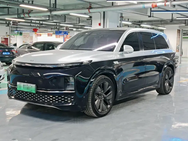 Фотография автомобиля — Li Auto L9