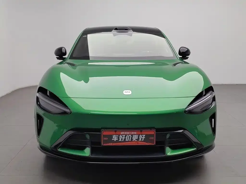 Xiaomi Auto Xiaomi YU7 2025 Extended Range RWD Edition — Фото автомобиля 3