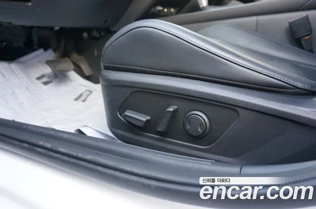 Hyundai Avante CN7 — Фото автомобиля 8