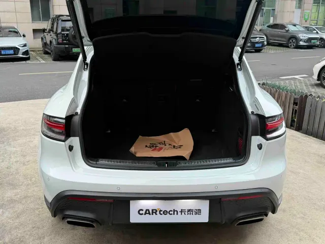 Porsche Macan 2024 Macan 2.0T — Фото автомобиля 15