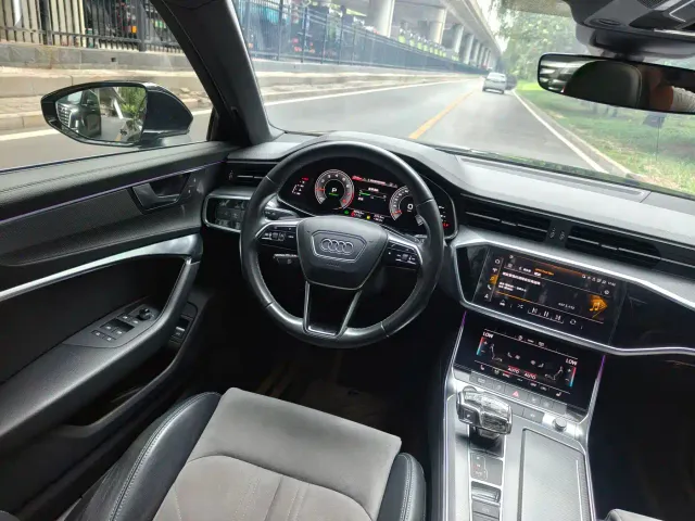 Audi A6L — Фото автомобиля 8