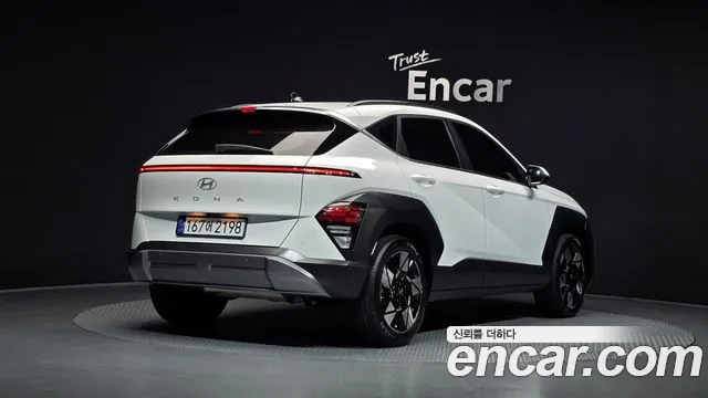 Hyundai Kona SX2 — Фото автомобиля 2