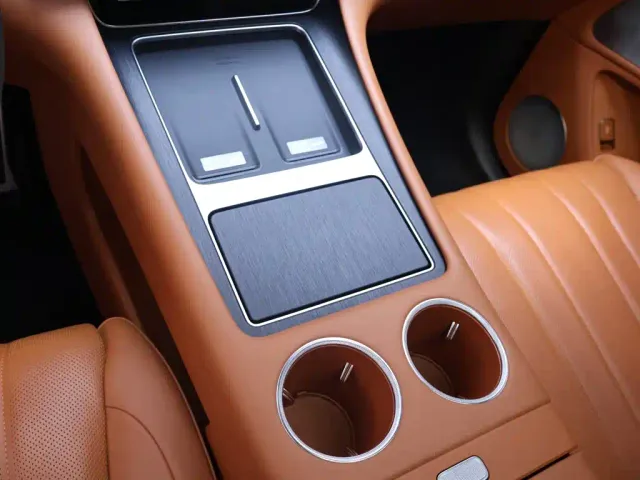 Aito M7 — Фото автомобиля 12