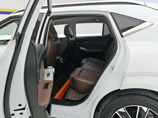 GAC Trumpchi GS4 — Фото автомобиля 11