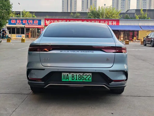 BYD Han — Фото автомобиля 15