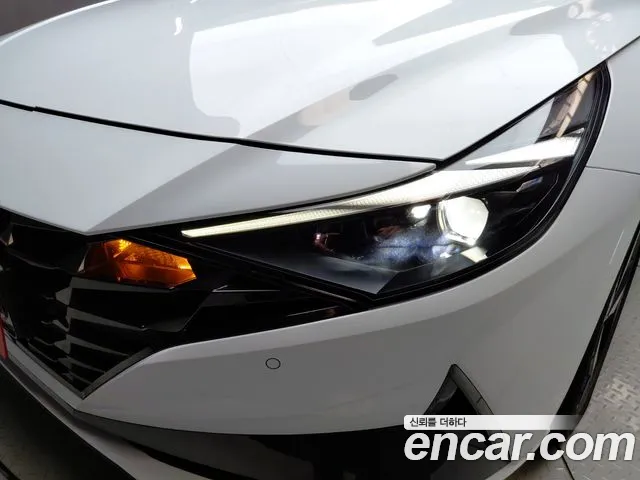Hyundai AVANTE Inspiration — Фото автомобиля 22