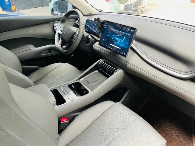 BYD Yuan PLUS — Фото автомобиля 15