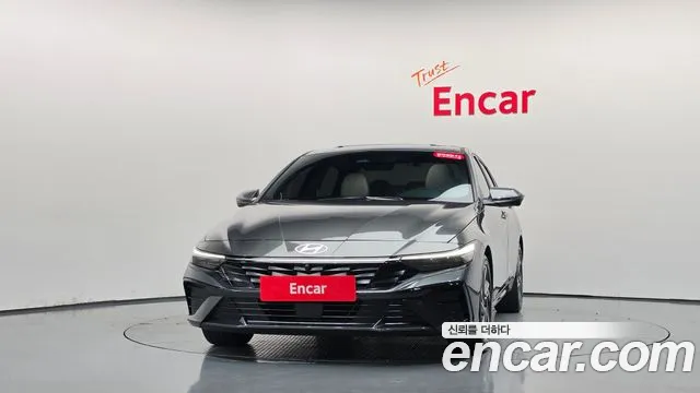 Hyundai Avante — Фото автомобиля 3