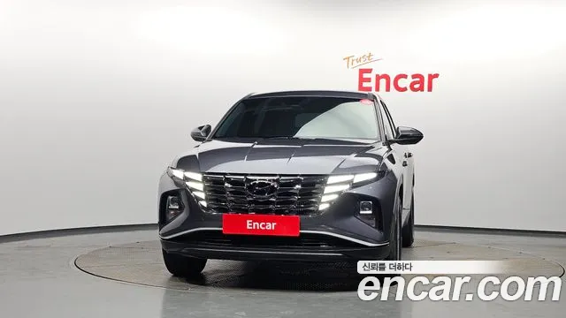 Hyundai Tucson Tucson (NX4) Бензин 1.6 турбо 2WD — Фото автомобиля 3