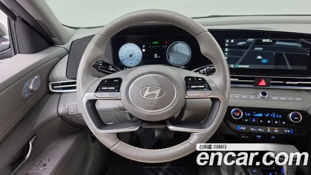 Hyundai AVANTE Новый Avante (CN7) — Фото автомобиля 12