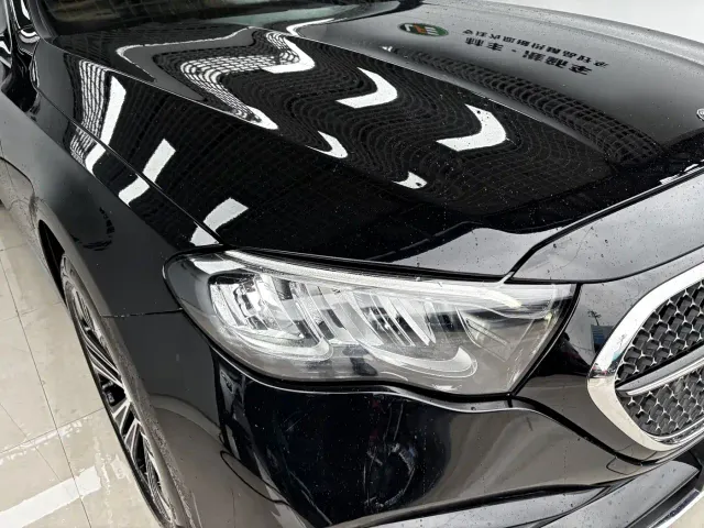 Mercedes-Benz E-Class — Фото автомобиля 8