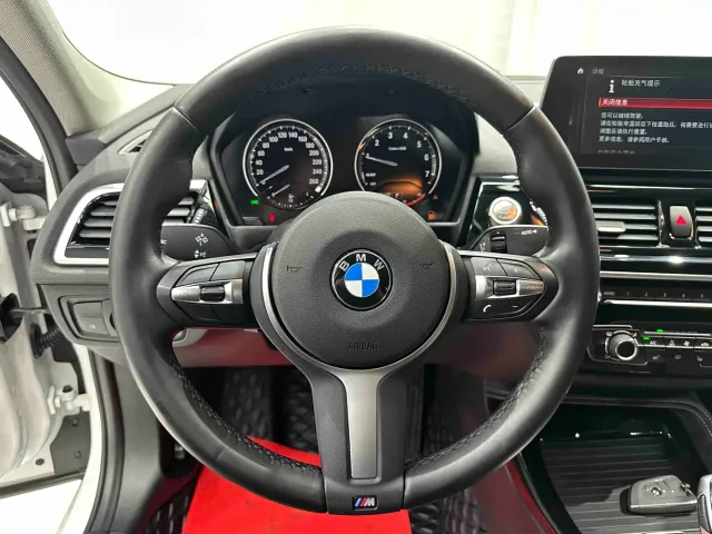 BMW 1 Series — Фото автомобиля 14