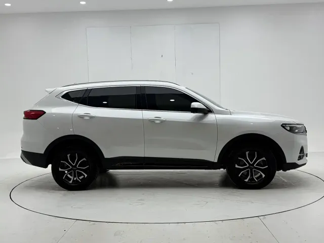 Haval H6 — Фото автомобиля 7