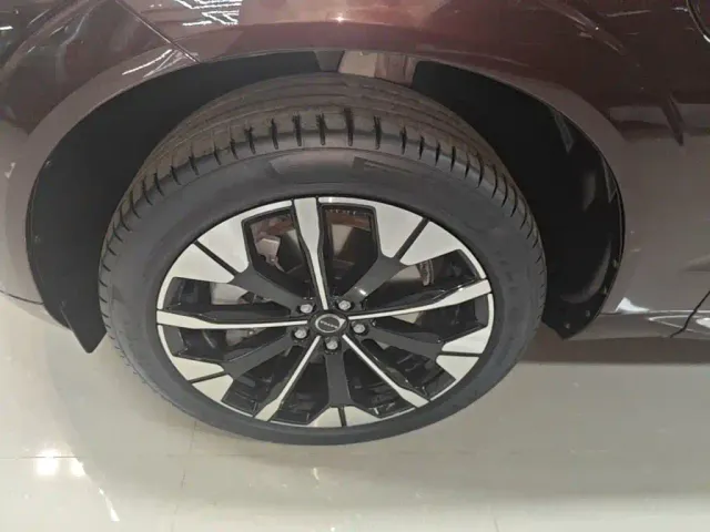 Volvo XC60 — Фото автомобиля 22