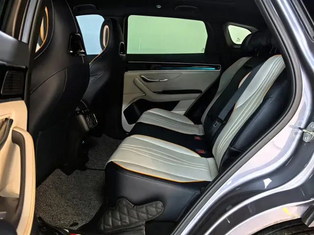 BYD Song PLUS — Фото автомобиля 9