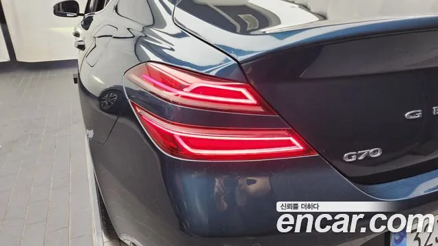 Genesis G70 — Фото автомобиля 19