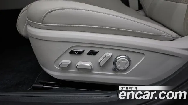 Hyundai Grandeur — Фото автомобиля 29