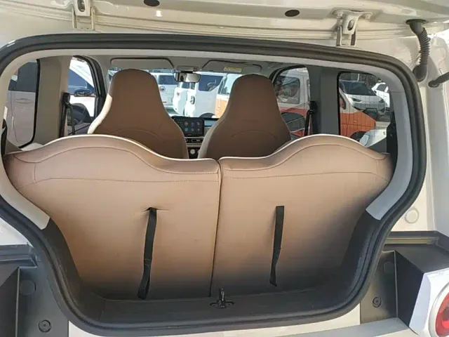Wuling Hongguang Mini EV — Фото автомобиля 18