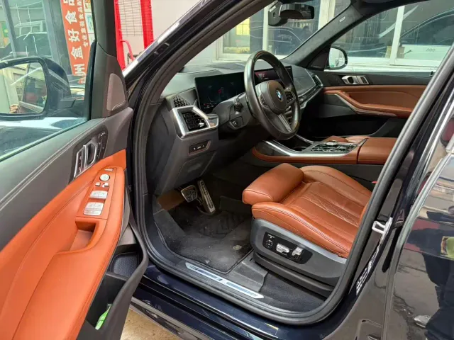 BMW X7 — Фото автомобиля 6