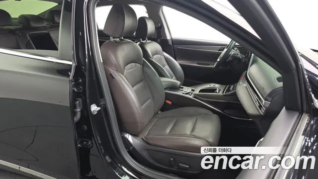 Hyundai Grandeur New — Фото автомобиля 16