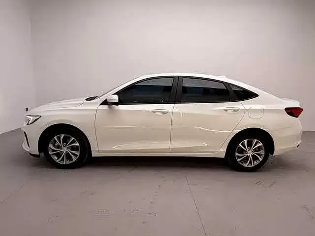 Buick Verano — Фото автомобиля 3