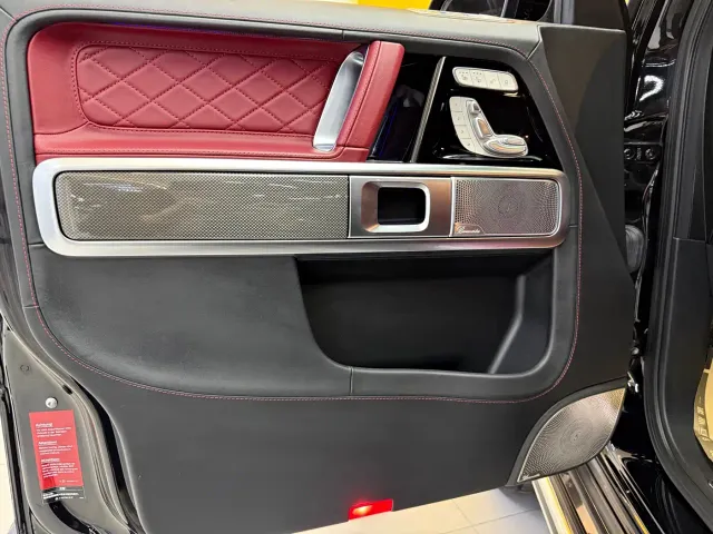 Mercedes-Benz G-Class — Фото автомобиля 23