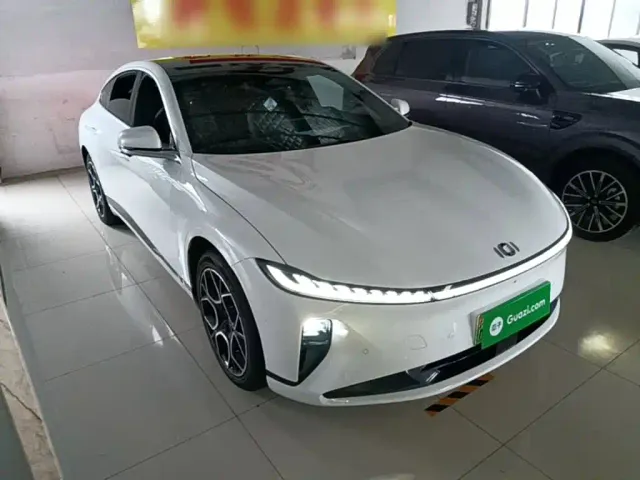 Changan Qiyuan A07 — Фото автомобиля 3