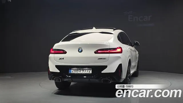 BMW X4 — Фото автомобиля 4