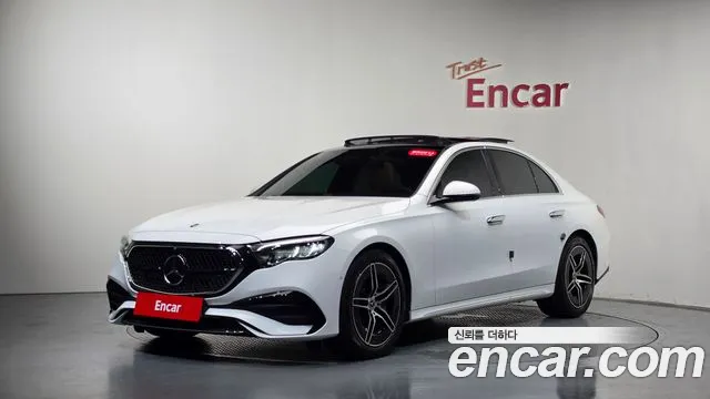 Mercedes-Benz E-Class — Фото автомобиля 10