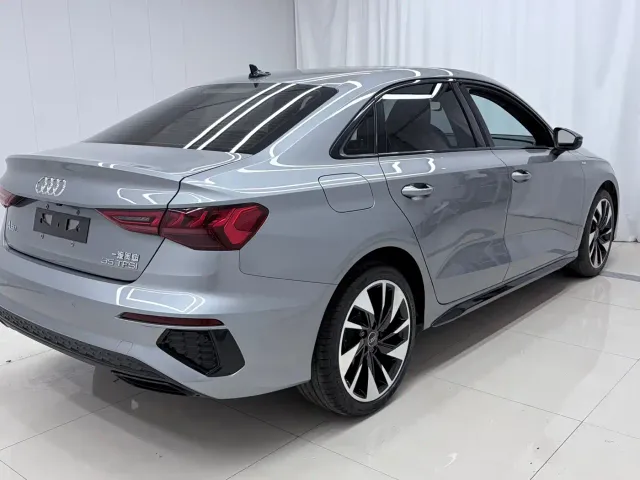 Audi A3 — Фото автомобиля 6