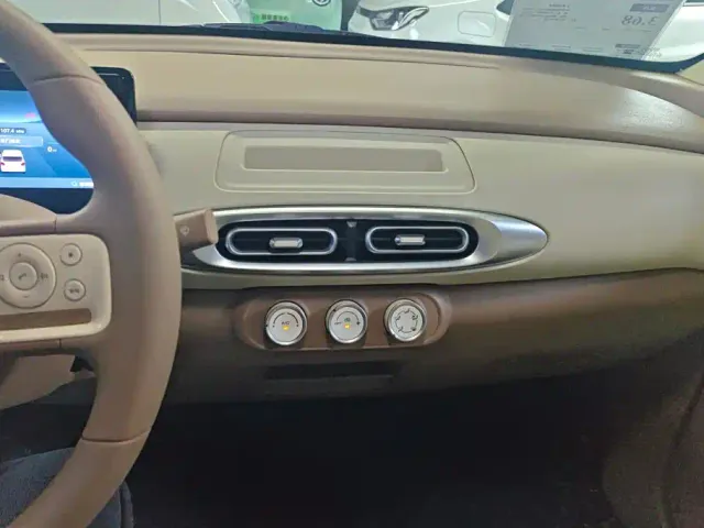 Wuling Hongguang Mini EV — Фото автомобиля 13