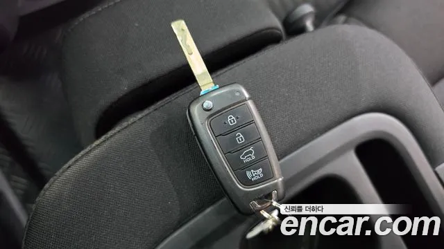 Hyundai Staria — Фото автомобиля 25