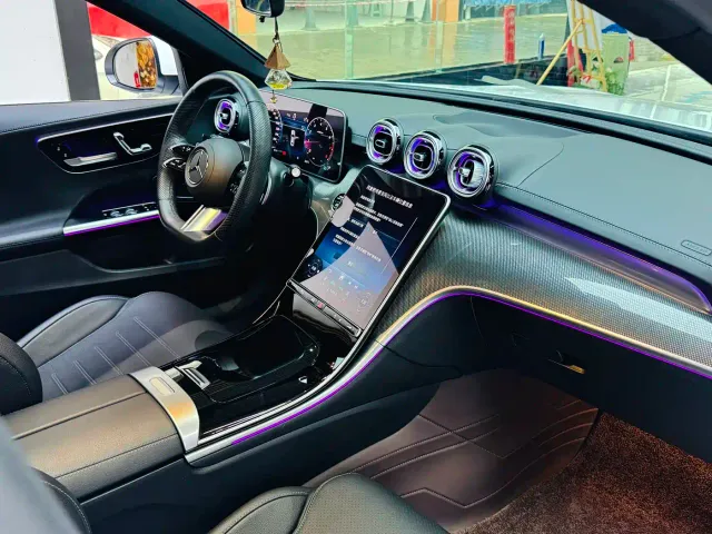 Mercedes-Benz C-Class — Фото автомобиля 11