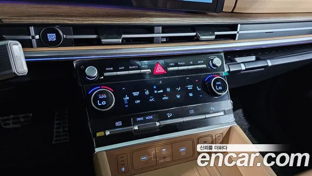 Hyundai Santafe — Фото автомобиля 18