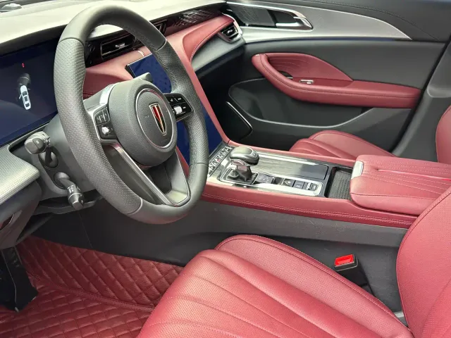 Hongqi H5 — Фото автомобиля 6