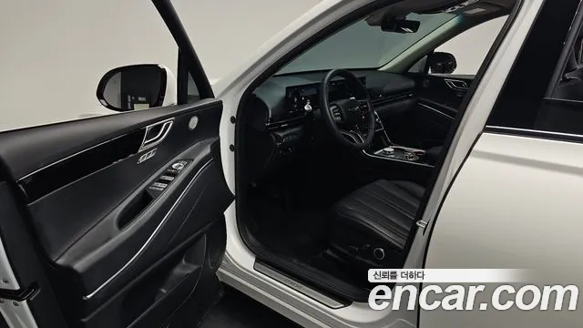 Genesis GV80 2.5T Бензин 2WD — Фото автомобиля 10