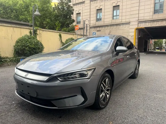 BYD Qin PLUS — Фото автомобиля 3