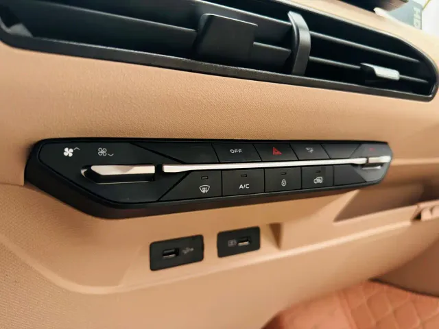 Geely Panda — Фото автомобиля 11