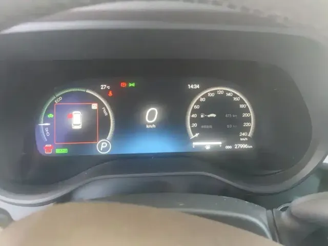 Toyota Granvia — Фото автомобиля 14