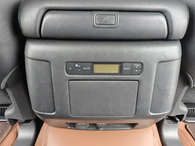 Nissan Patrol — Фото автомобиля 19
